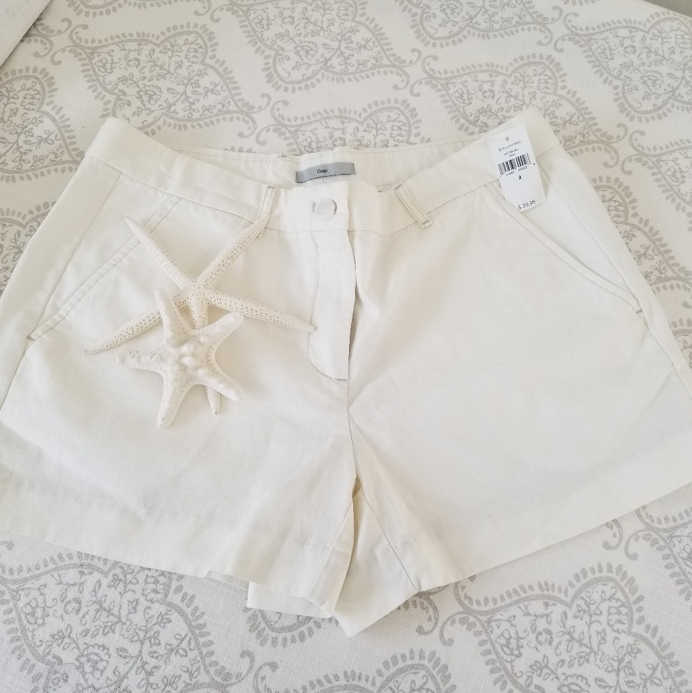 GAP Shorts
